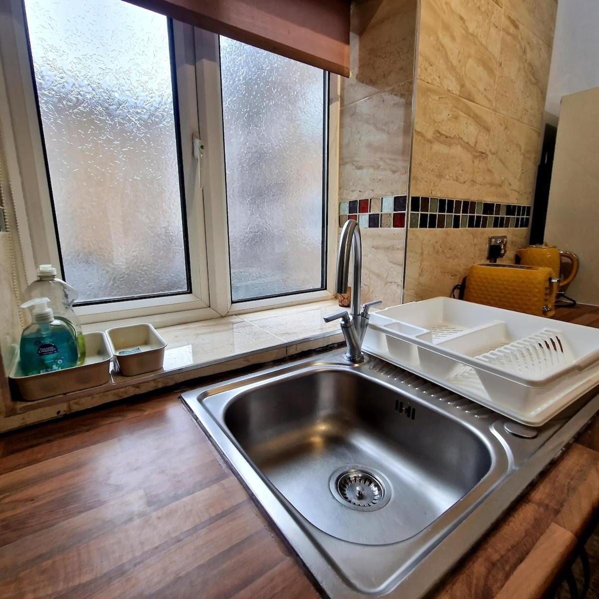 Apartment Bright 1 Bedroom In *